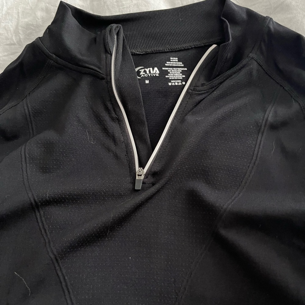 Zyia Sport neck long sleeve workout top